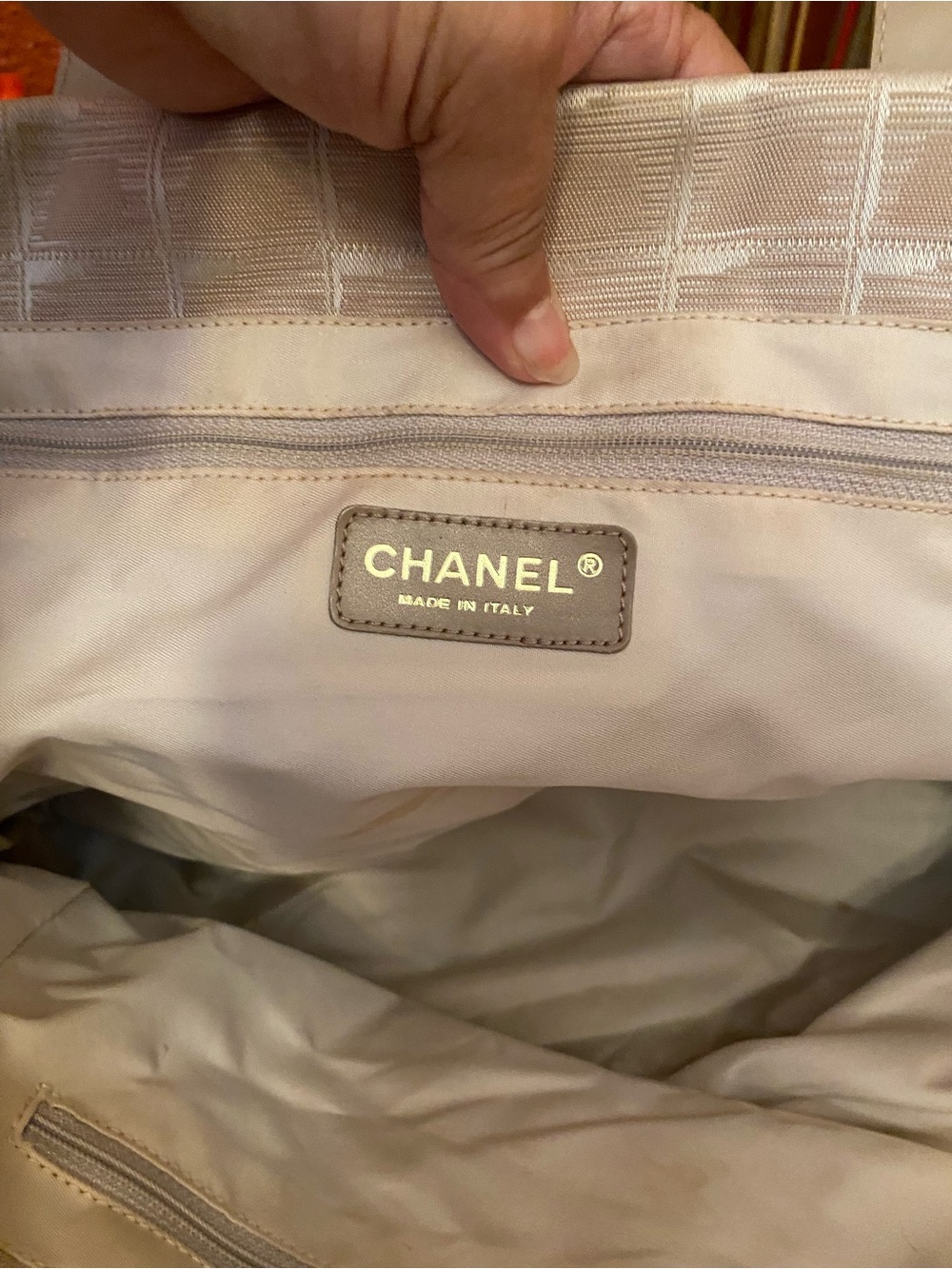 Chanel - VINTAGE- GUC - Travel Ligne Tote - Great Tote! - Picture 7 of 16
